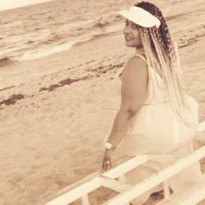 Meet your Posher, Tiffany